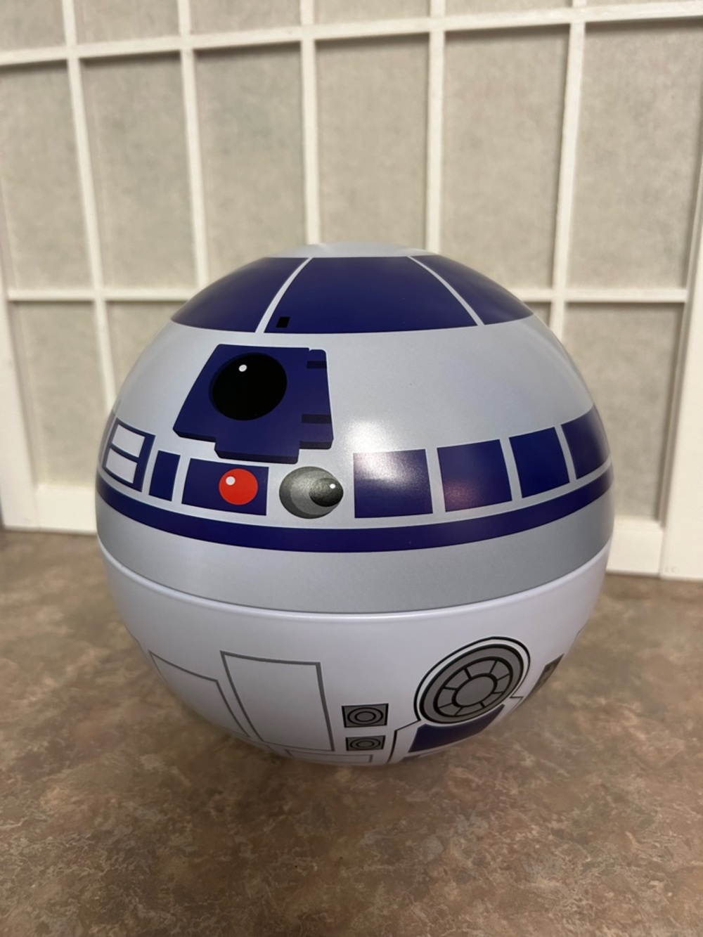 Star Wars R2D2 Tin Popcorn Bowl - Picture 3 of 15